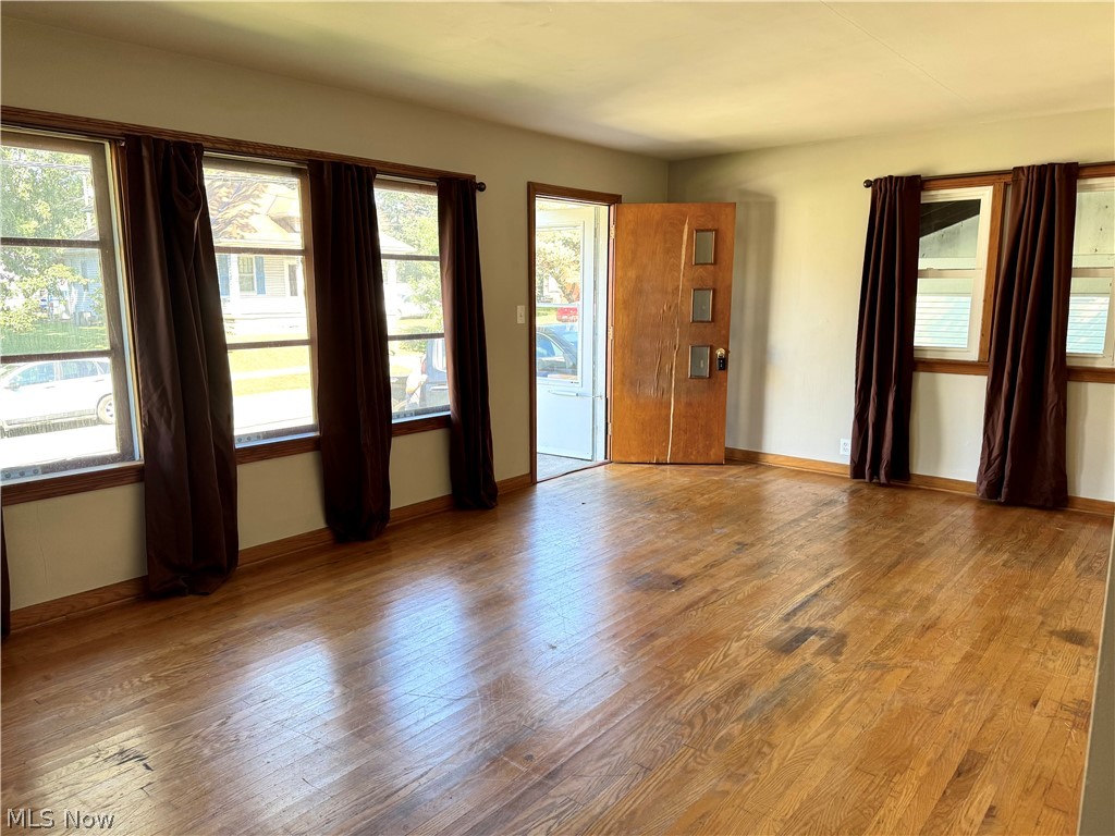 321 Elm Street Coshocton OH 43812