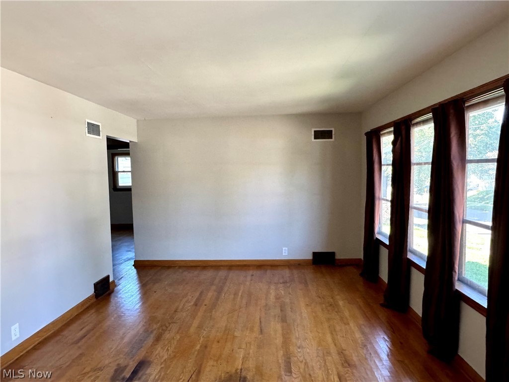 321 Elm Street Coshocton OH 43812