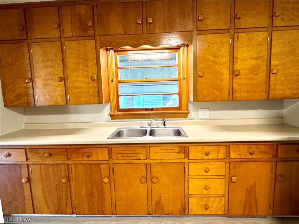321 Elm Street Coshocton OH 43812