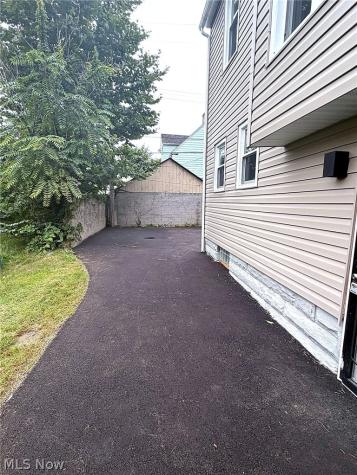 10819 Churchill Avenue Cleveland OH 44106