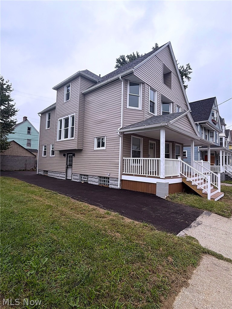 10819 Churchill Avenue Cleveland OH 44106