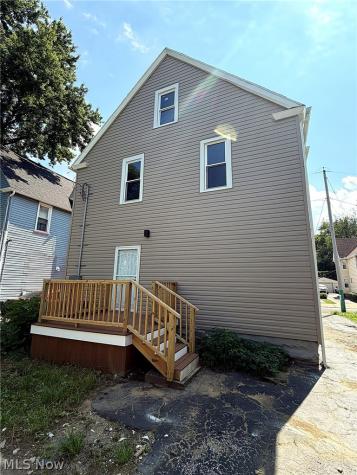 10819 Churchill Avenue Cleveland OH 44106