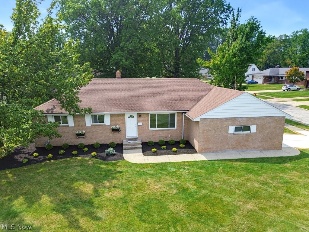766 Radford Drive Richmond Heights OH 44143