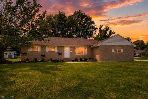 766 Radford Drive Richmond Heights OH 44143