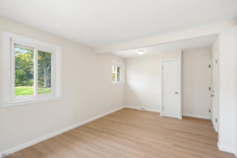 766 Radford Drive Richmond Heights OH 44143
