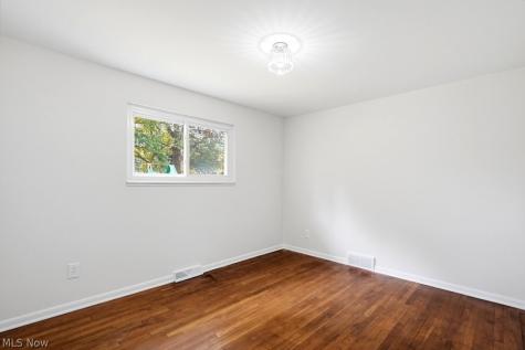 766 Radford Drive Richmond Heights OH 44143