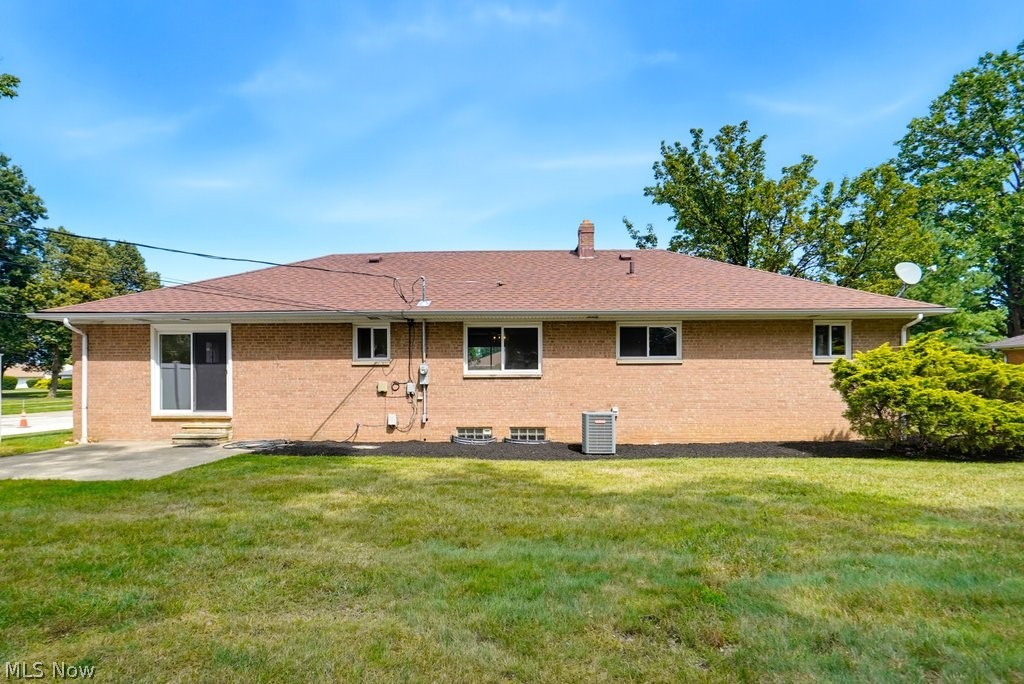 766 Radford Drive Richmond Heights OH 44143