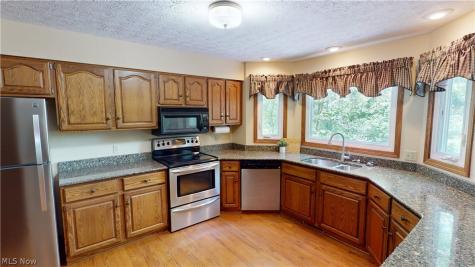 3745 Silvercrest Drive Stow OH 44224