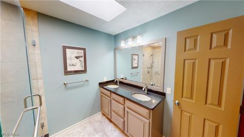 3745 Silvercrest Drive Stow OH 44224