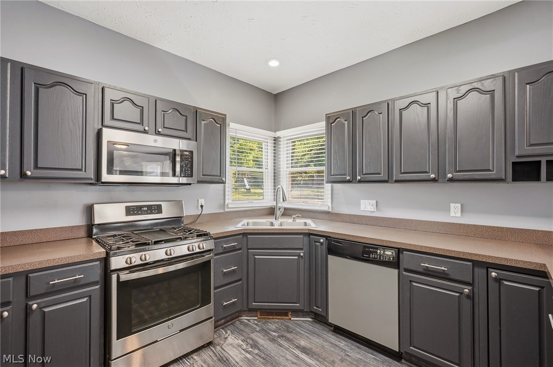 1581 Denise Drive Copley OH 44321