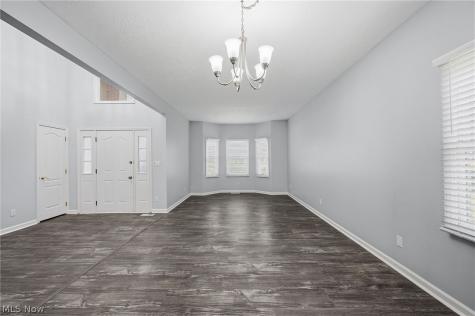 1581 Denise Drive Copley OH 44321