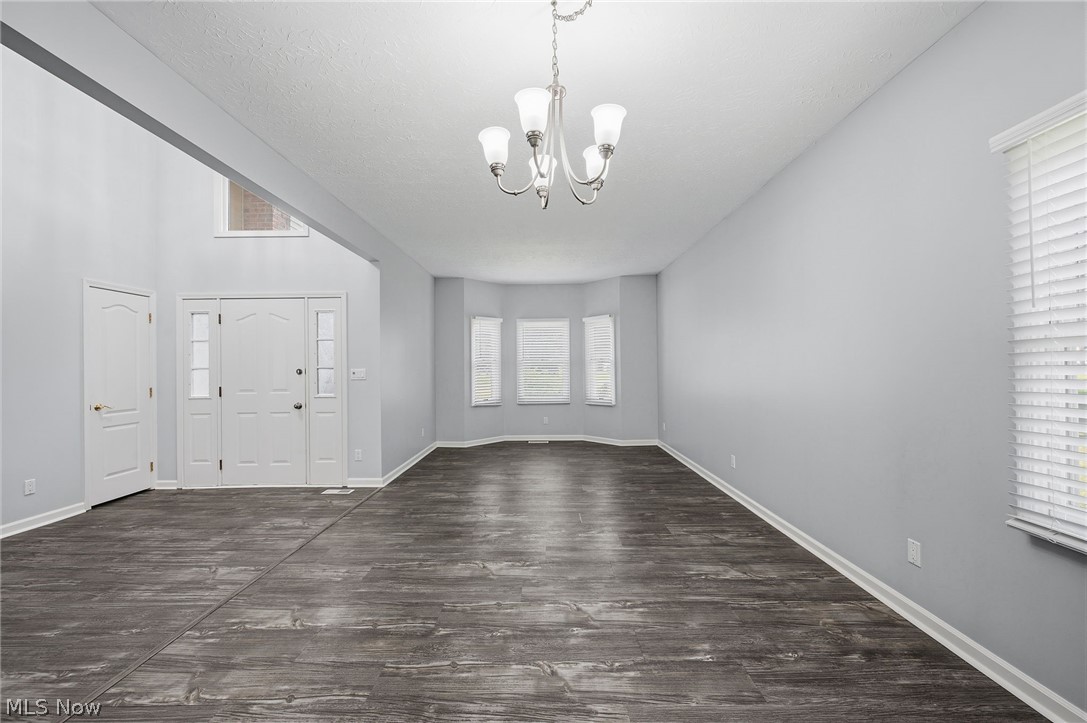 1581 Denise Drive Copley OH 44321