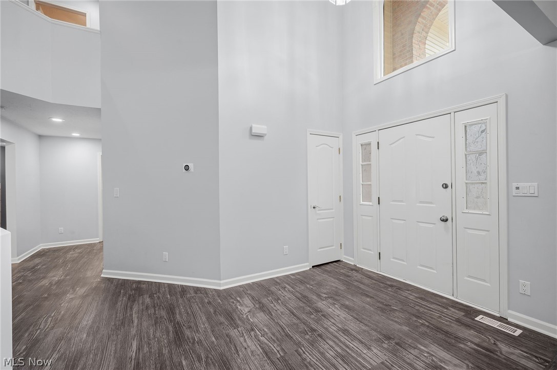 1581 Denise Drive Copley OH 44321