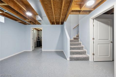 1581 Denise Drive Copley OH 44321