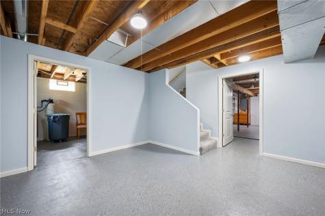 1581 Denise Drive Copley OH 44321