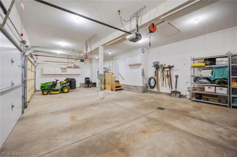 1581 Denise Drive Copley OH 44321