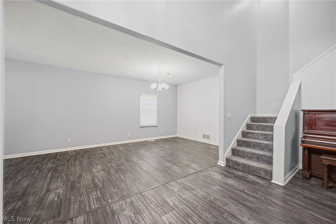 1581 Denise Drive Copley OH 44321