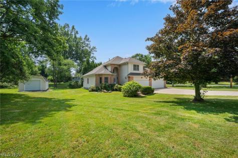 1581 Denise Drive Copley OH 44321