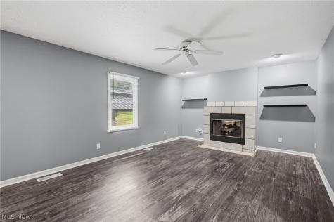 1581 Denise Drive Copley OH 44321