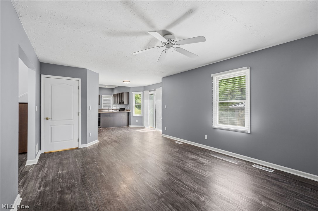 1581 Denise Drive Copley OH 44321