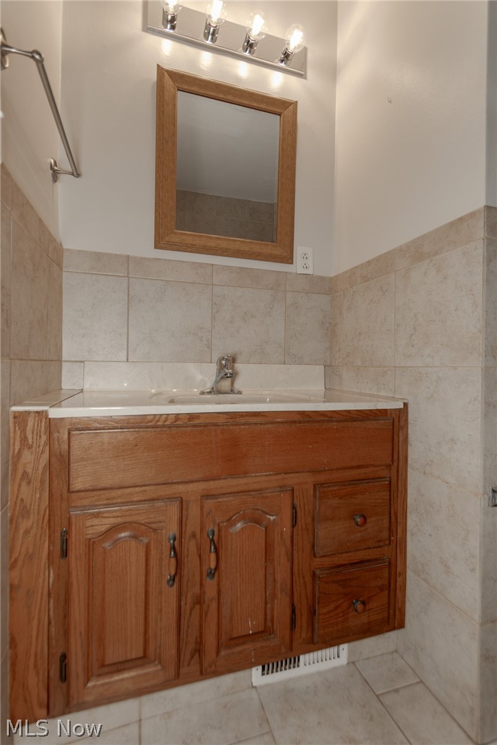 9197 Shepard Road Macedonia OH 44056