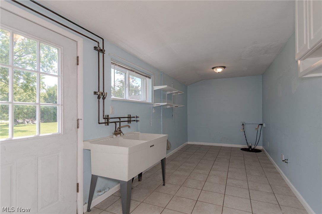 9197 Shepard Road Macedonia OH 44056