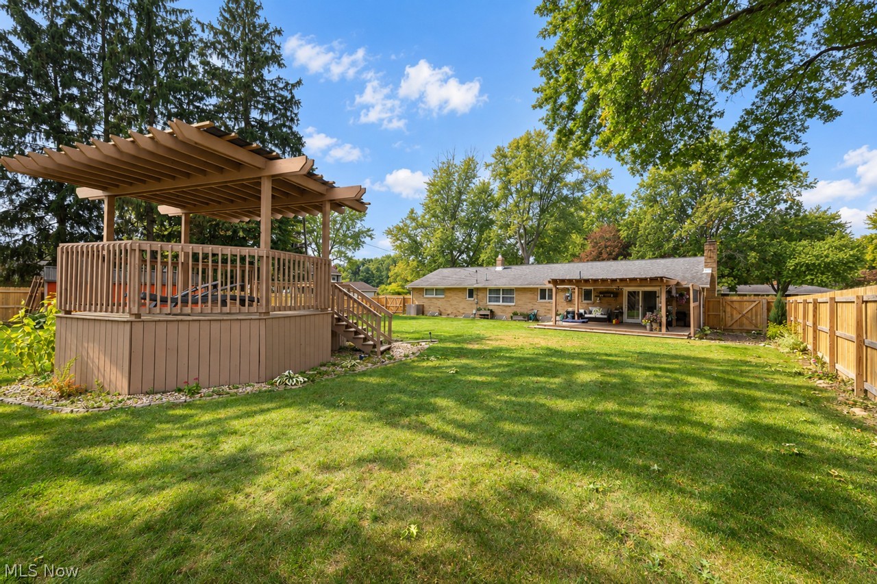 5560 Briarwood Avenue NW North Canton OH 44720