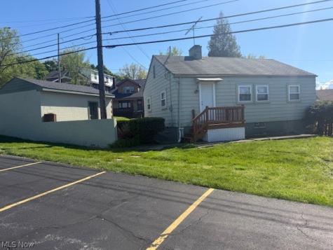 1861 Torbenson Drive Cleveland OH 44112
