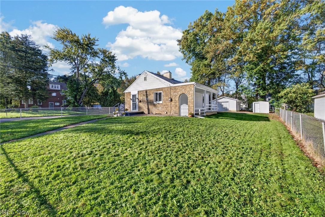 1022 Packard Drive Akron OH 44320