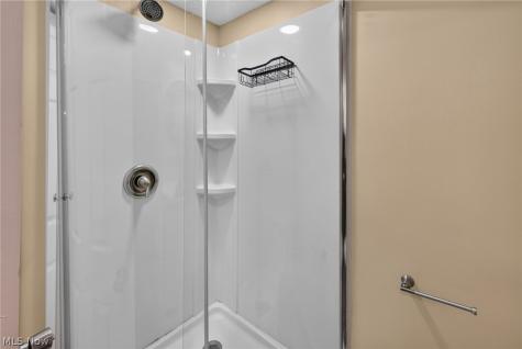 1022 Packard Drive Akron OH 44320