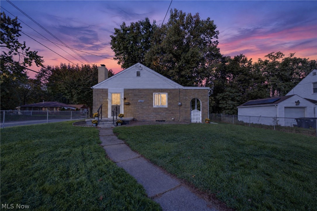 1022 Packard Drive Akron OH 44320