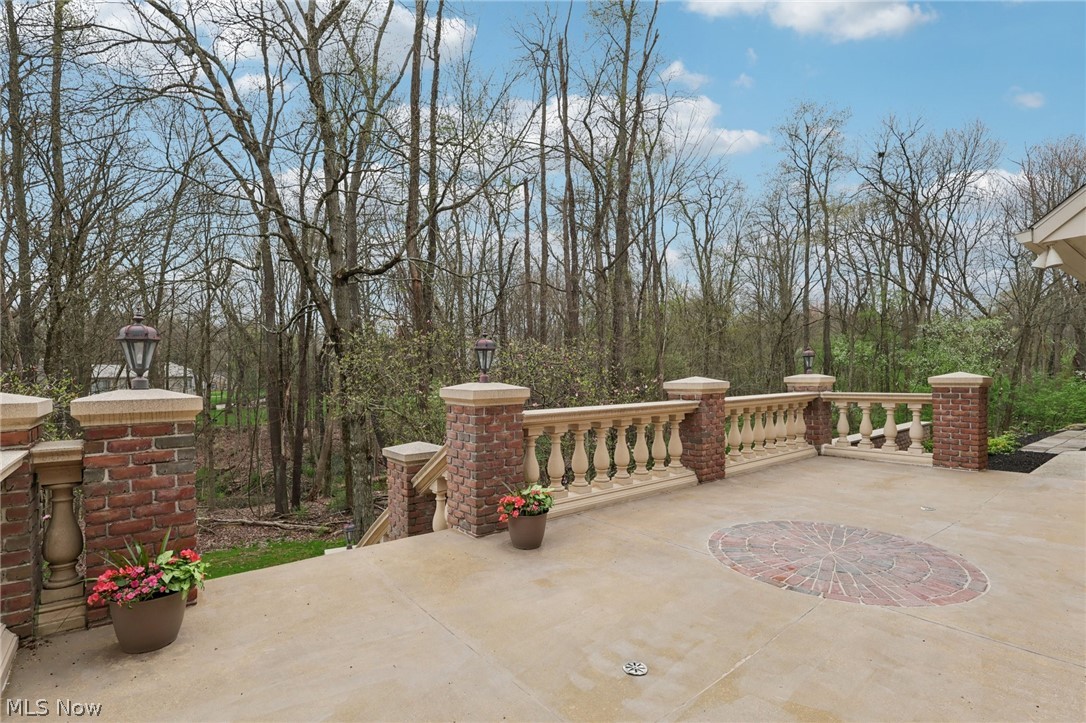 2850 Roundhill Road Bath OH 44333