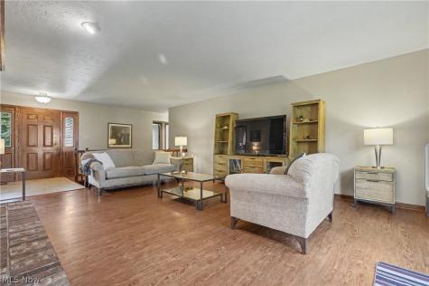 4382 Bunker Lane Stow OH 44224