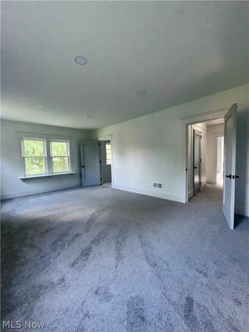 248 Lora Avenue Youngstown OH 44504