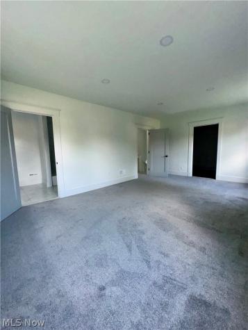 248 Lora Avenue Youngstown OH 44504