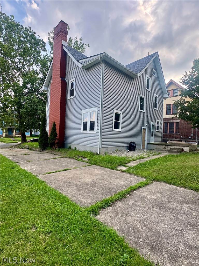 248 Lora Avenue Youngstown OH 44504