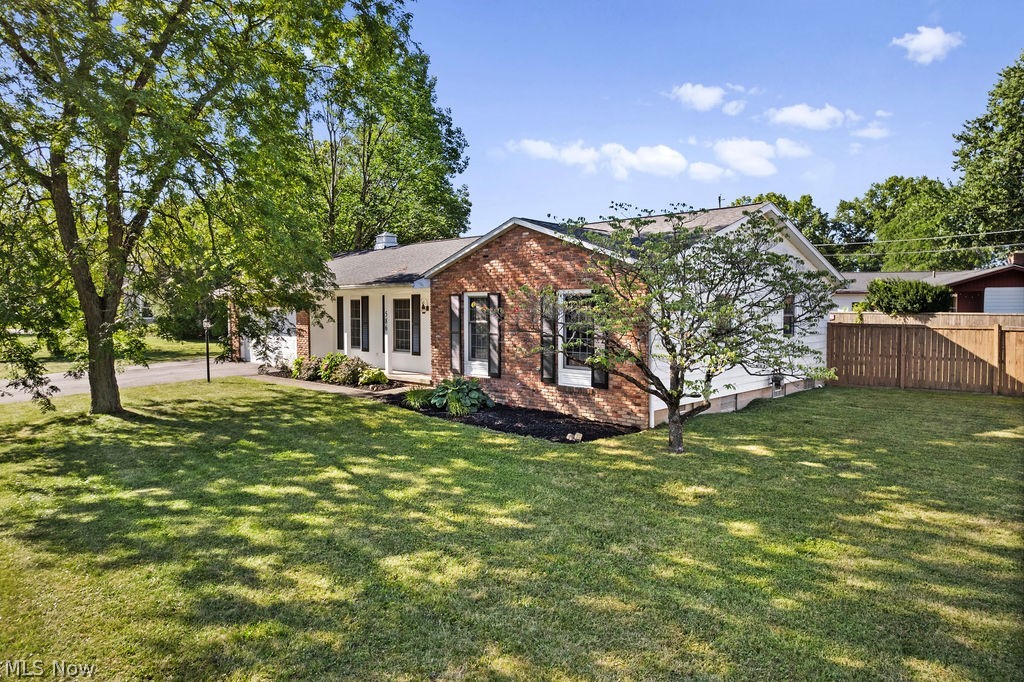 586 Brookpark Drive Cuyahoga Falls OH 44223