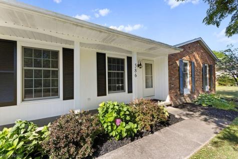 586 Brookpark Drive Cuyahoga Falls OH 44223
