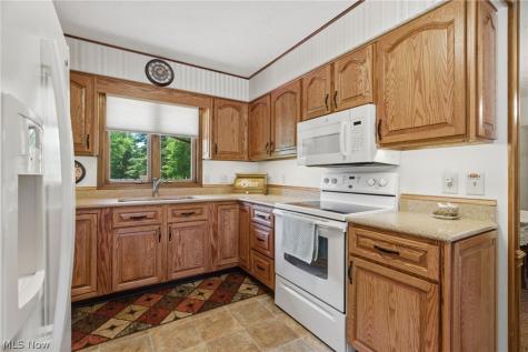 4150 Laubert Road Atwater OH 44201