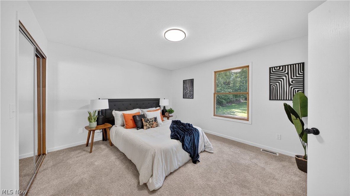 10142 Hillcrest Road Kirtland OH 44094