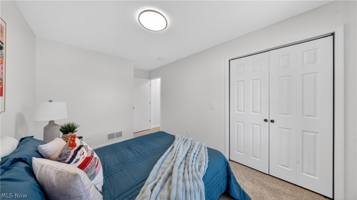 10142 Hillcrest Road Kirtland OH 44094