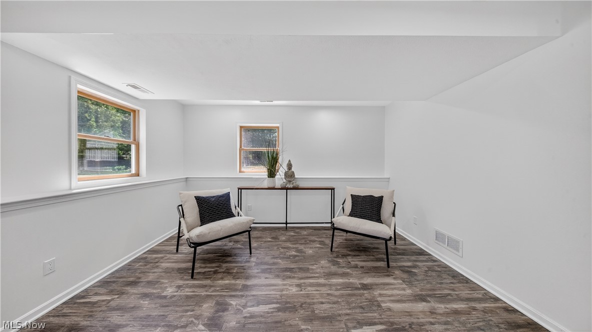 10142 Hillcrest Road Kirtland OH 44094