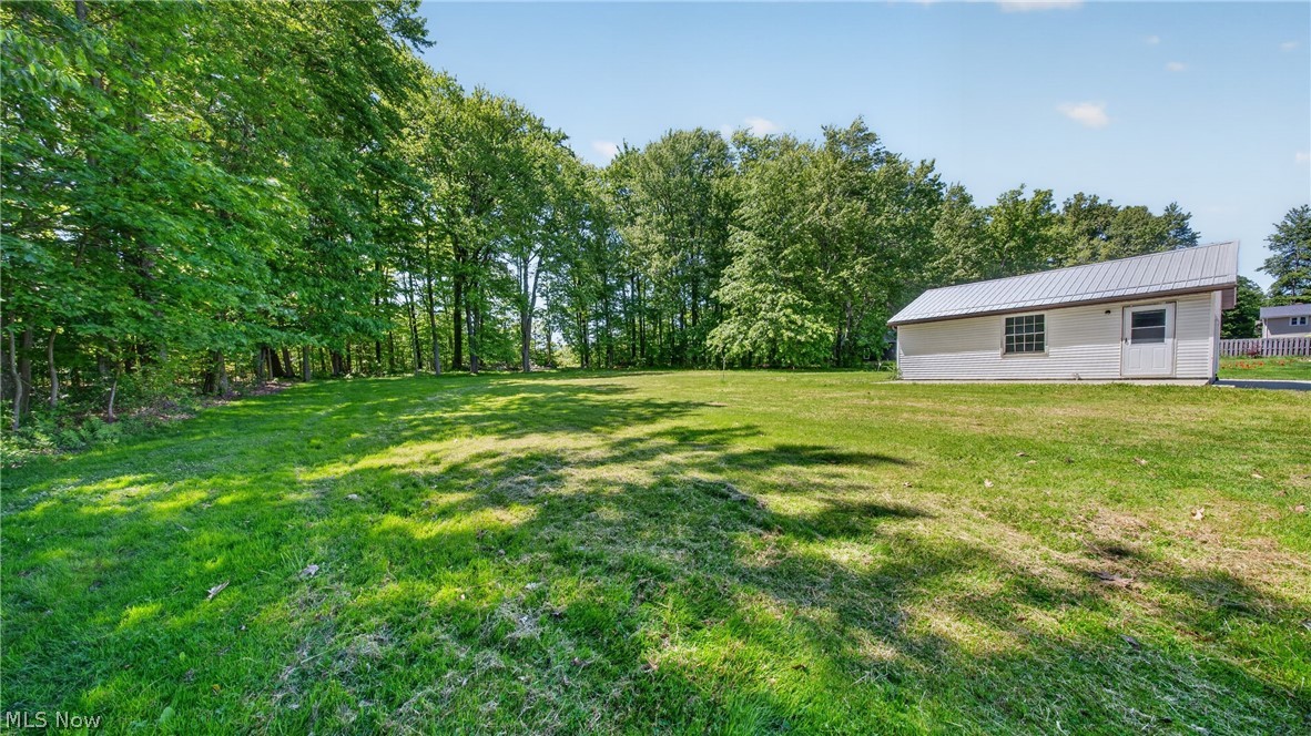 10142 Hillcrest Road Kirtland OH 44094