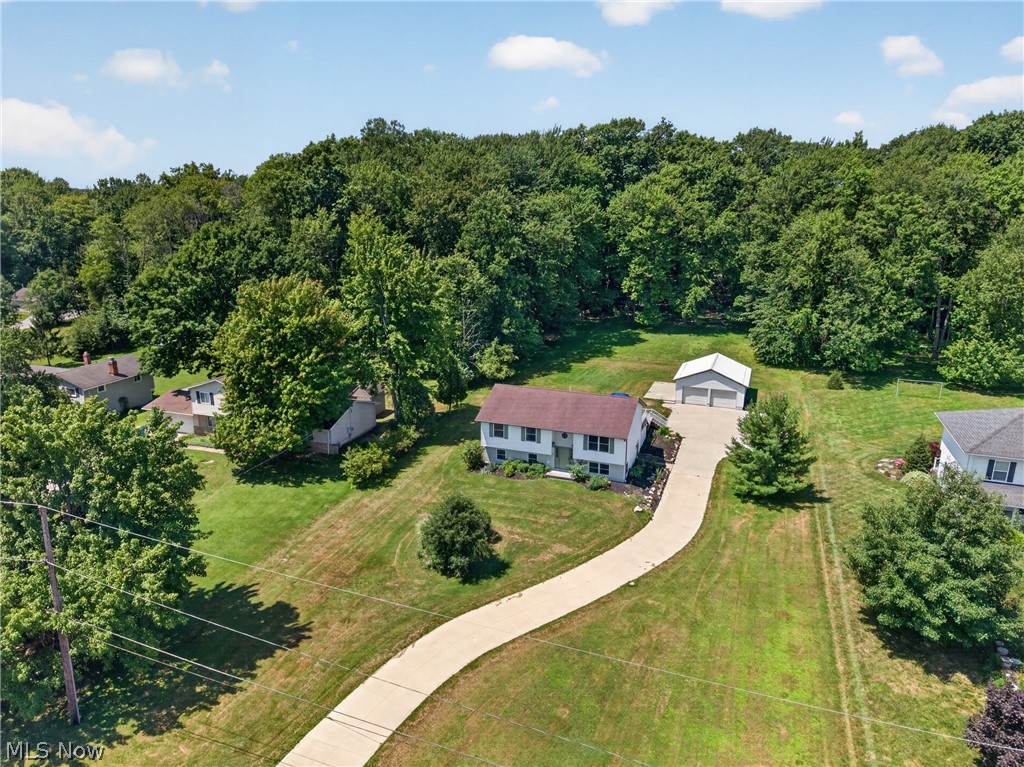 10142 Hillcrest Road Kirtland OH 44094