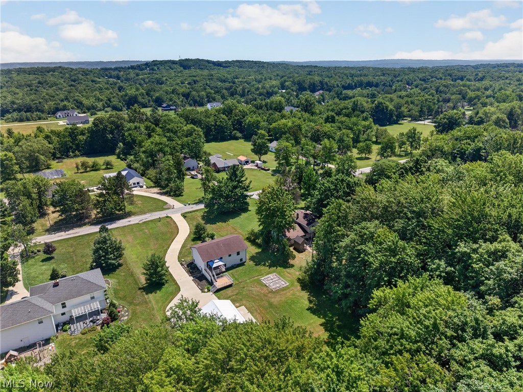 10142 Hillcrest Road Kirtland OH 44094