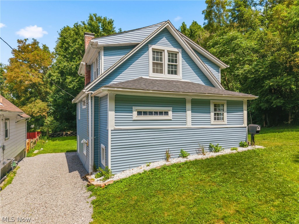 58 1st Street Campbell OH 44405