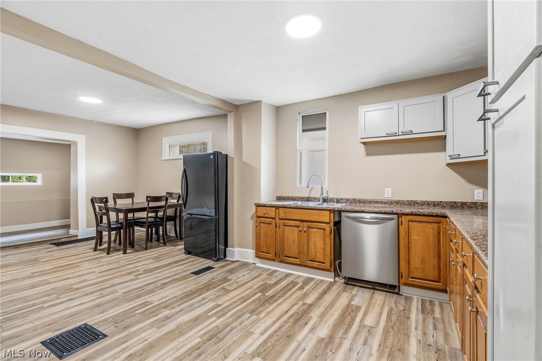 58 1st Street Campbell OH 44405