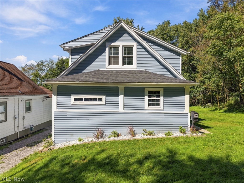 58 1st Street Campbell OH 44405