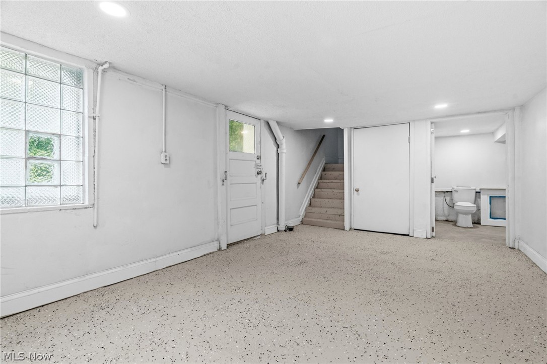 58 1st Street Campbell OH 44405