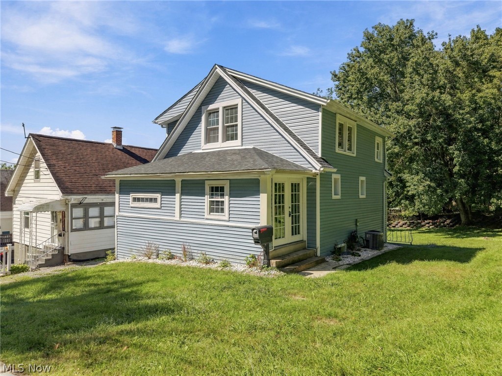 58 1st Street Campbell OH 44405